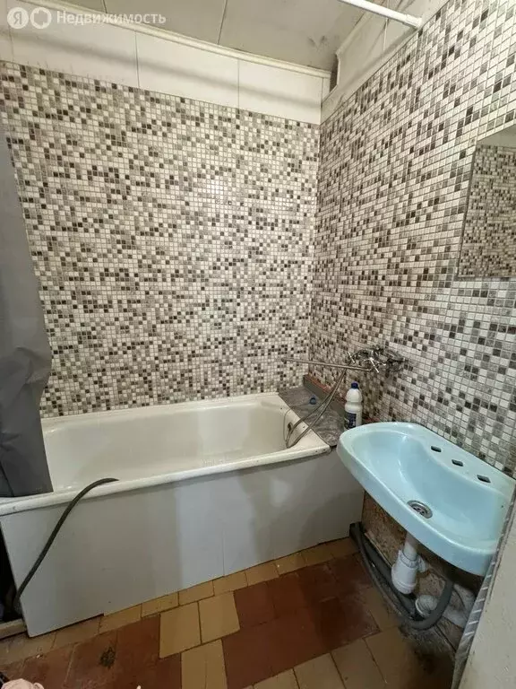 3-комнатная квартира: Энгельс, улица Тельмана, 158 (60.4 м) - Фото 1