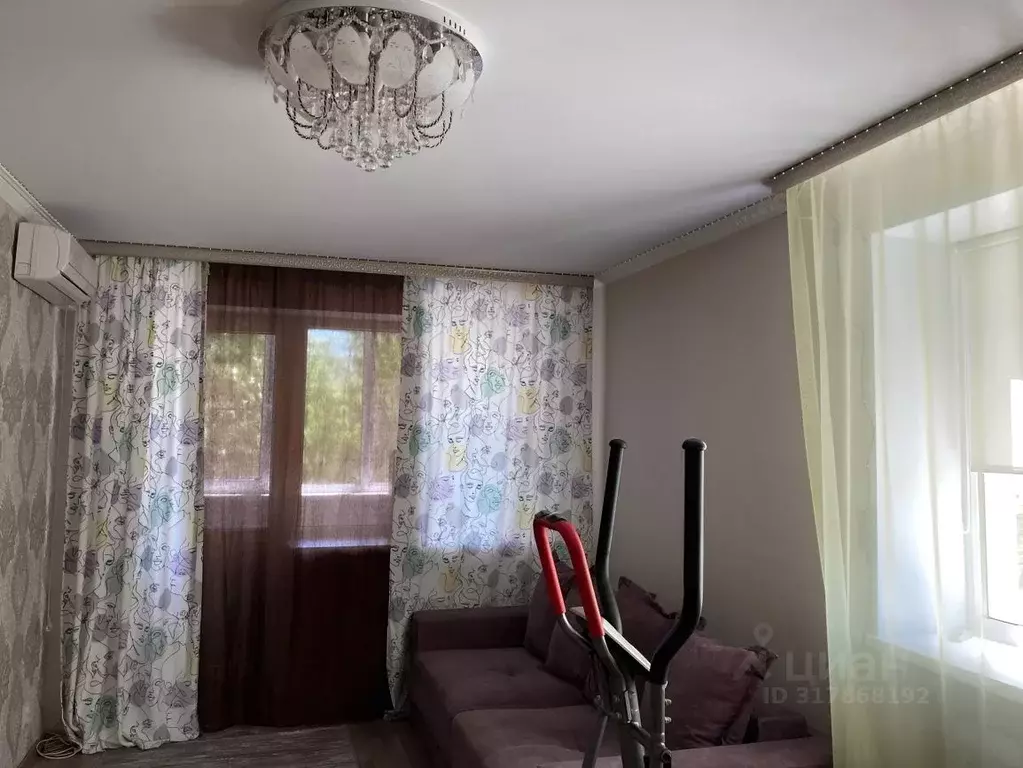 1-к кв. Волгоградская область, Волгоград ул. Вучетича, 22 (32.1 м) - Фото 0