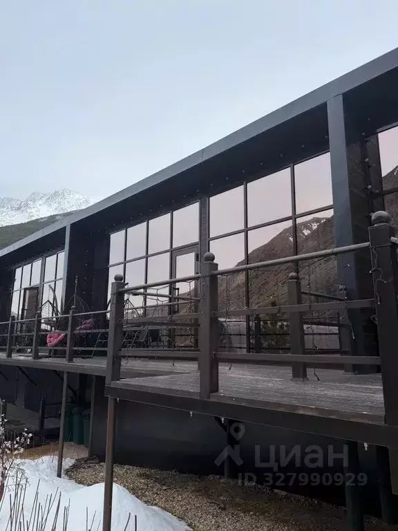 Дом в Кабардино-Балкария, Эльбрусский район, с. Эльбрус Школьная ул., ... - Фото 2