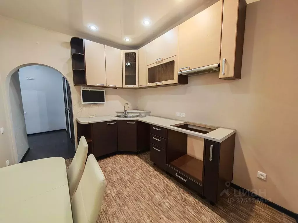 1-к кв. Ханты-Мансийский АО, Сургут ул. Республики, 71 (40.4 м) - Фото 1