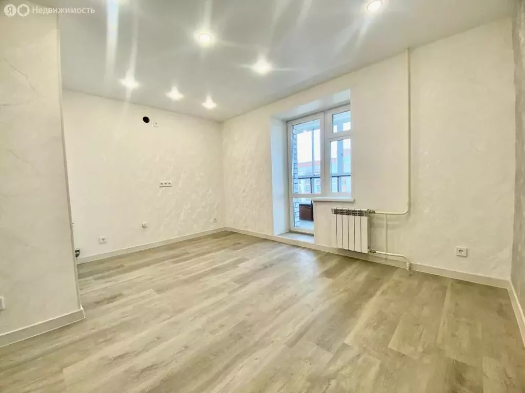 Квартира-студия: Чигири, улица Василенко, 7 (30.4 м) - Фото 1