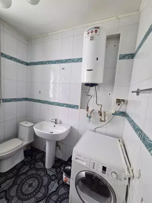 Дом в Красноярский край, Сосновоборский муниципальный округ, с. Зыково ... - Фото 1