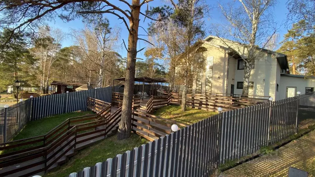 Дом в Тюменская область, Тюмень База Отдыха Верхний Бор тер.,  (308 м) - Фото 1