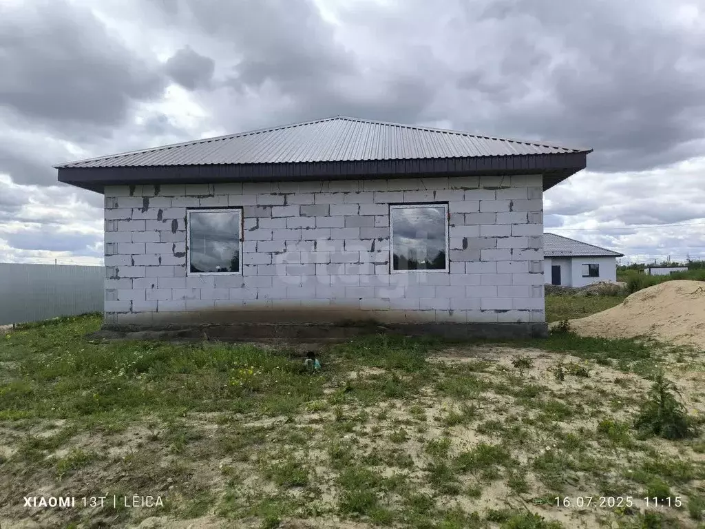 Дом в Тюменская область, Тюмень ул. Абалакская (120 м) - Фото 1