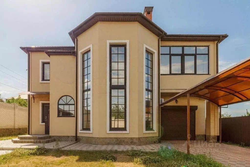 Дом в Волгоградская область, Волгоград Воропоновская ул., 14 (211 м) - Фото 2