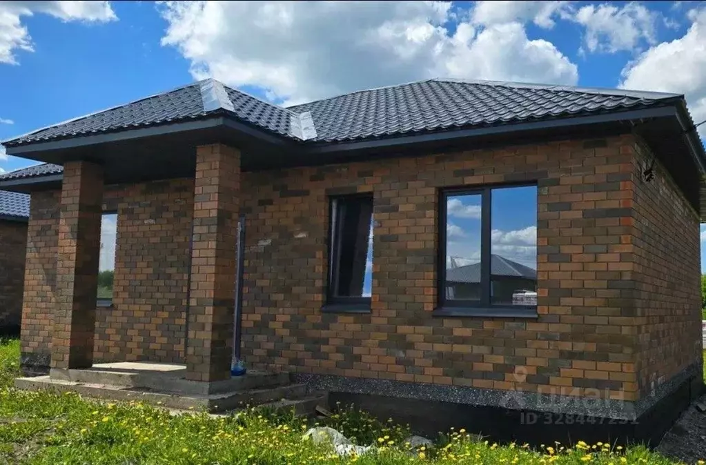 Коттедж в Башкортостан, Уфимский район, Таптыковский сельсовет, д. ... - Фото 1