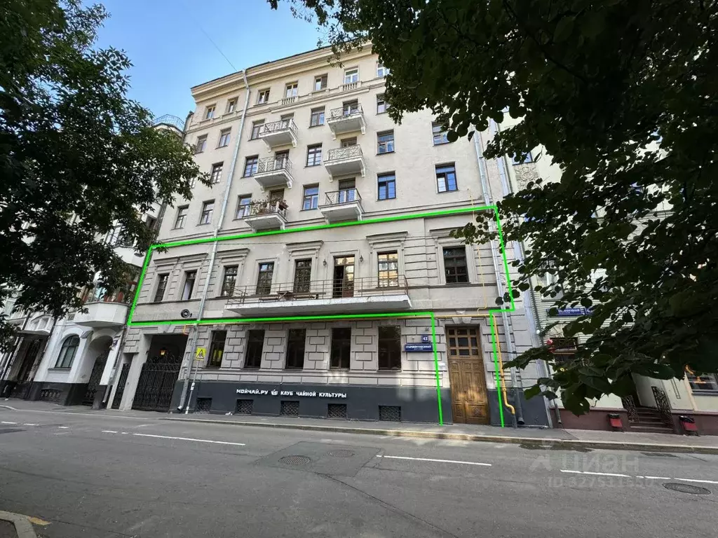 Помещение свободного назначения в Москва Староконюшенный пер., 43 (320 ... - Фото 1