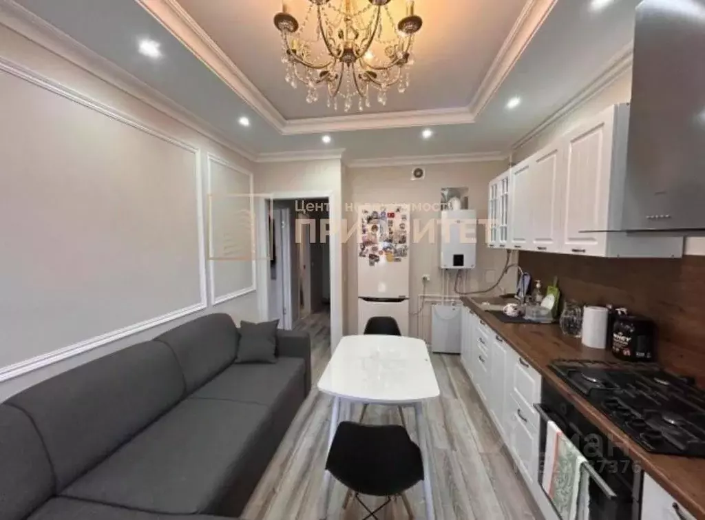 1-к кв. Саха (Якутия), Якутск 203-й мкр, 3 (46.0 м) - Фото 1