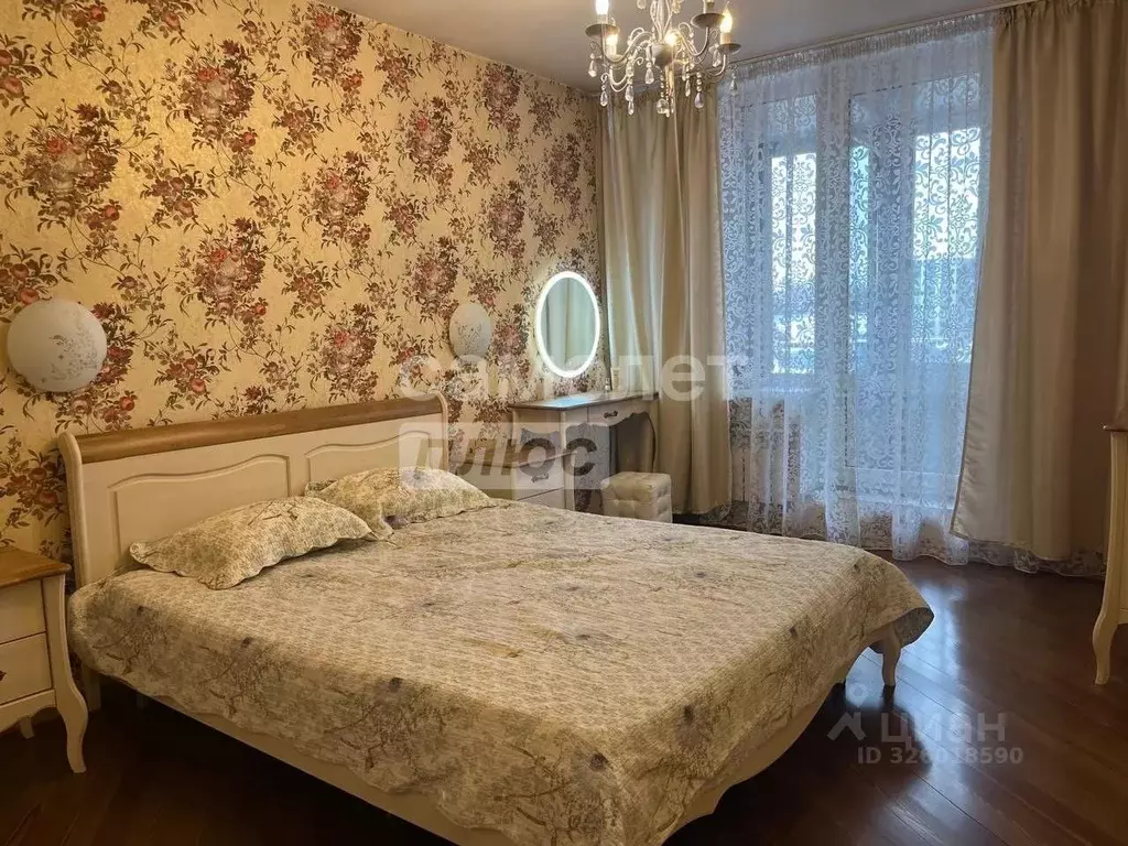 4-к кв. Иркутская область, Иркутск ул. Карла Либкнехта, 99 (125.0 м) - Фото 1