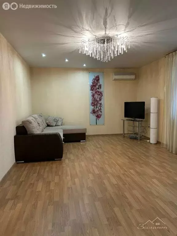 2-комнатная квартира: Казань, Широкая улица, 2 (80 м) - Фото 1