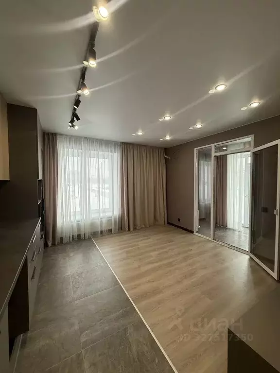 2-к кв. Брянская область, Брянск ул. Комарова (81.69 м) - Фото 1