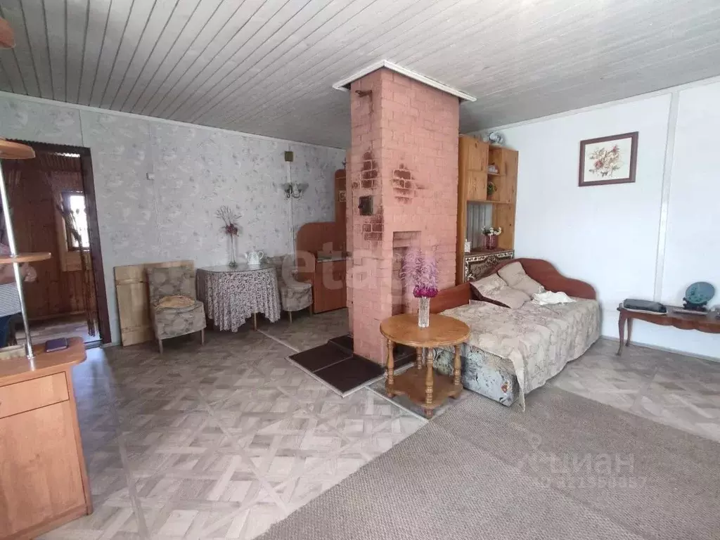 Дом в Псковская область, Печорский муниципальный округ, д. Малая ... - Фото 1