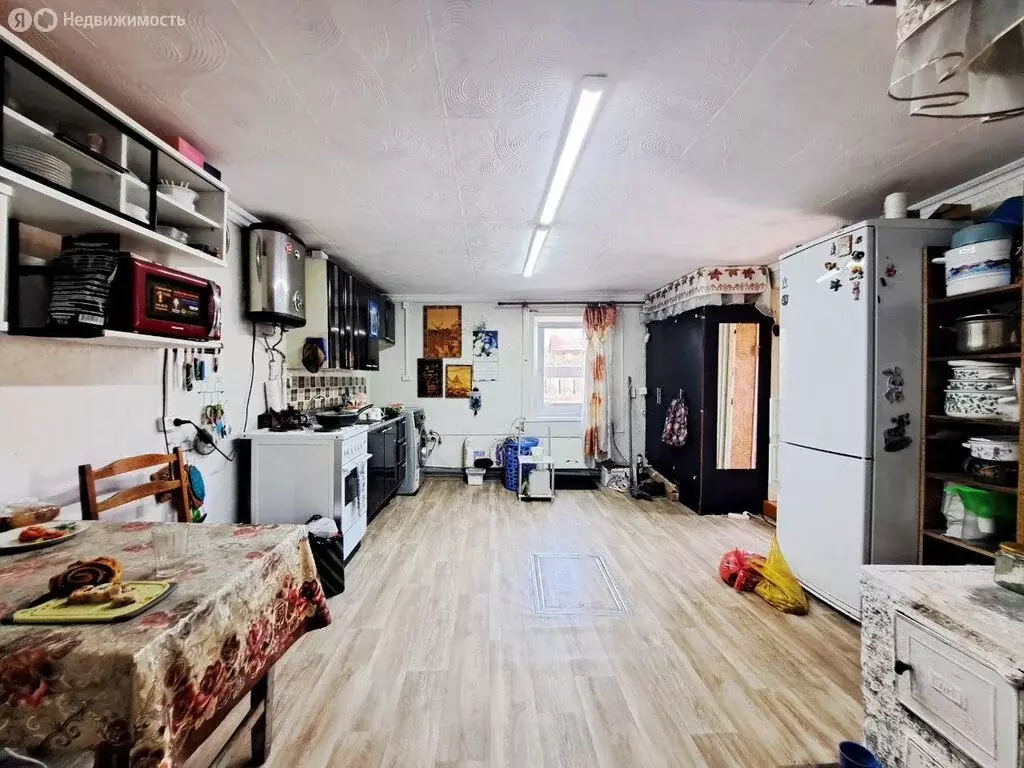 Дом в Нижний Саянтуй, улица Ленина (75 м) - Фото 0
