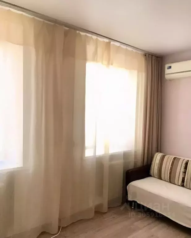 1-к кв. Татарстан, Казань ул. Тунакова, 47А (32.0 м) - Фото 0