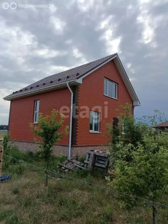 Дом в Шебекино, улица Нежуры (104 м) - Фото 1
