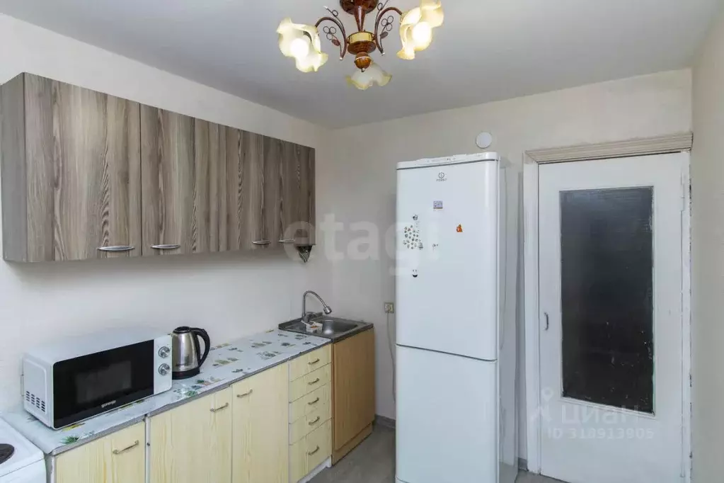 2-к кв. Тюменская область, Тюмень ул. Малыгина, 5 (45.4 м) - Фото 0