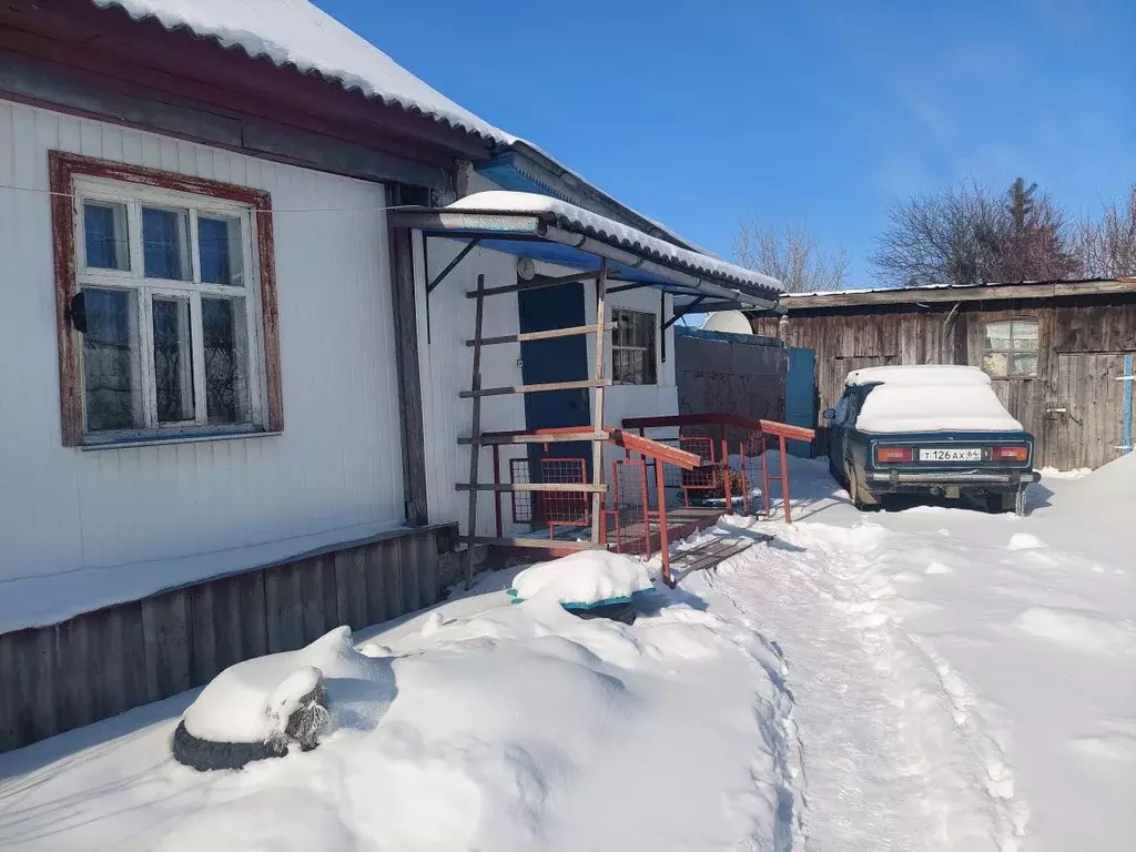 Дом в Саратовская область, Петровск ул. Фридриха Энгельса, 101 (80 м) - Фото 2