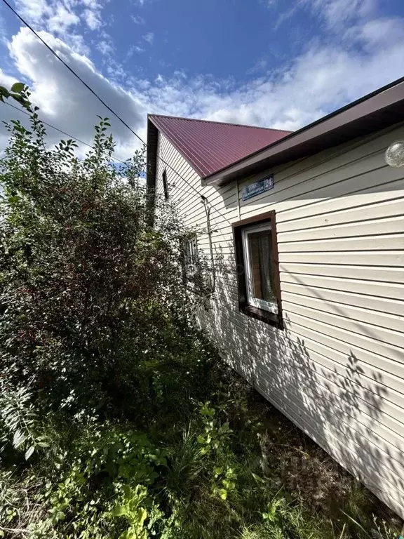 Дом в Башкортостан, Чишминский район, Алкинский сельсовет, с. ... - Фото 2