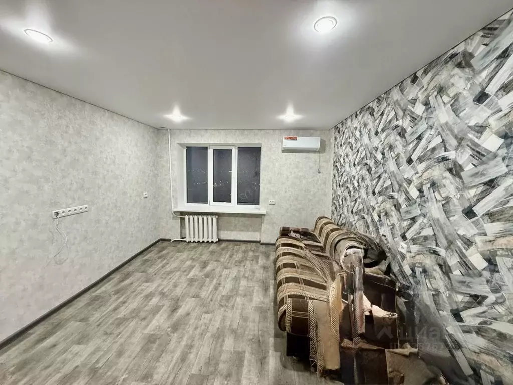 Комната Ростовская область, Каменск-Шахтинский ул. Ворошилова (14.0 м) - Фото 1