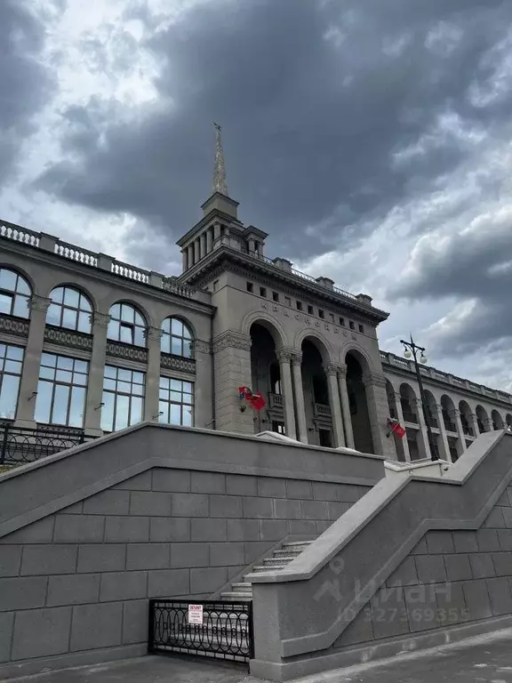 Офис в Красноярский край, Красноярск ул. Дубровинского, 1 (65 м) - Фото 1