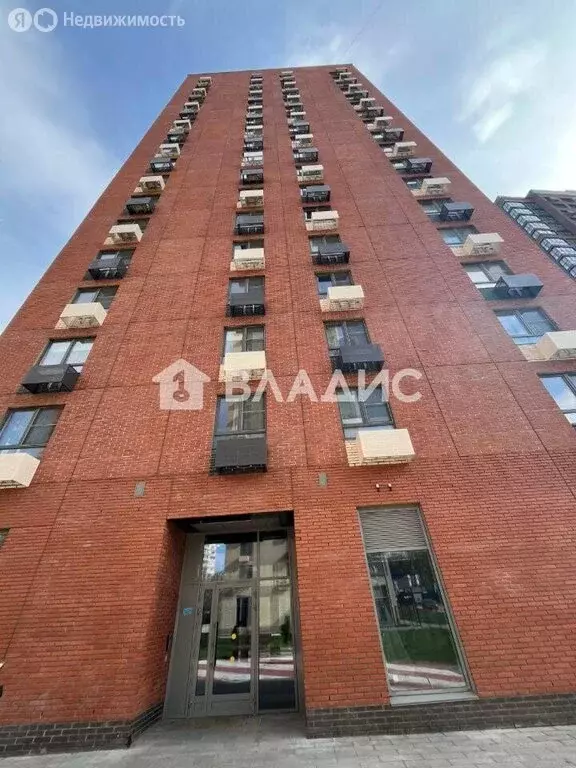 3-комнатная квартира: Москва, Давыдковская улица, 10 (74 м) - Фото 0