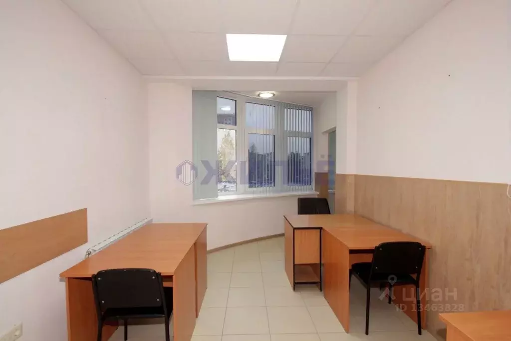 Офис в Ханты-Мансийский АО, Нефтеюганск 14-й мкр, 3 (30 м) - Фото 1