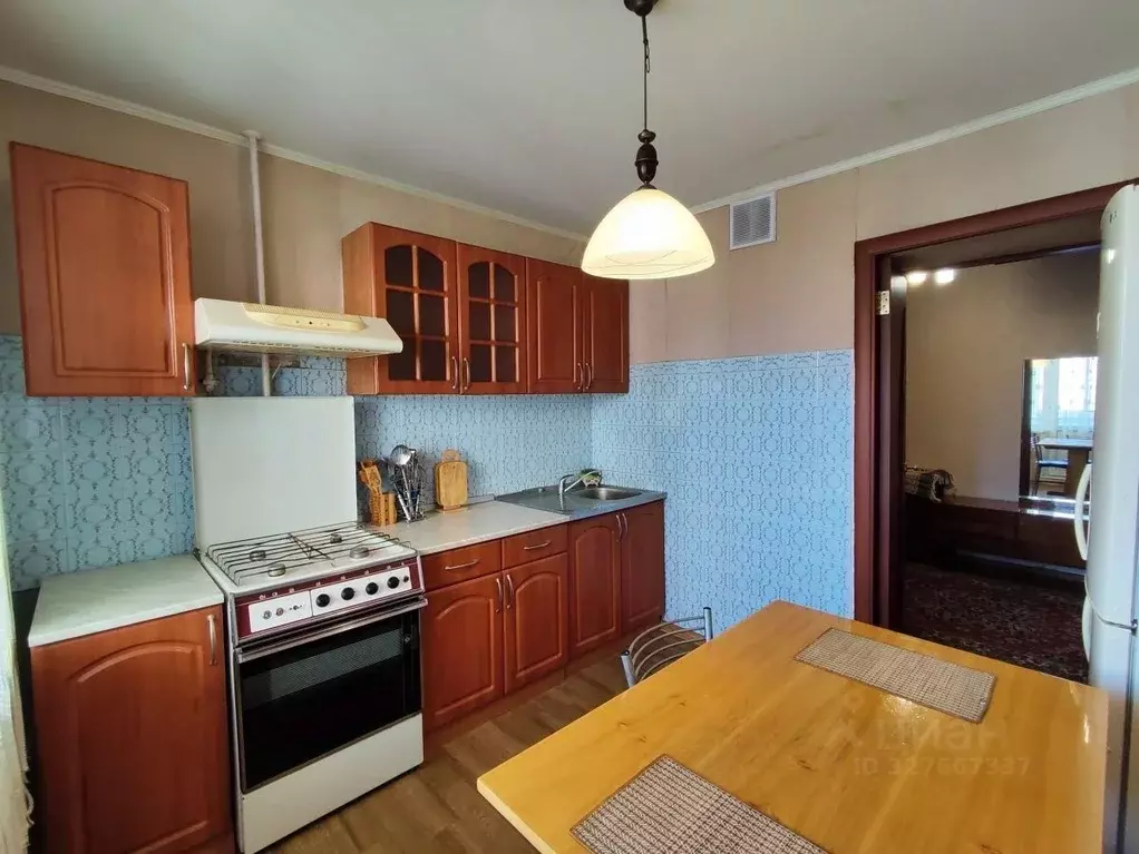 2-к кв. Московская область, Серпухов ул. Ворошилова, 165а (53.3 м) - Фото 1