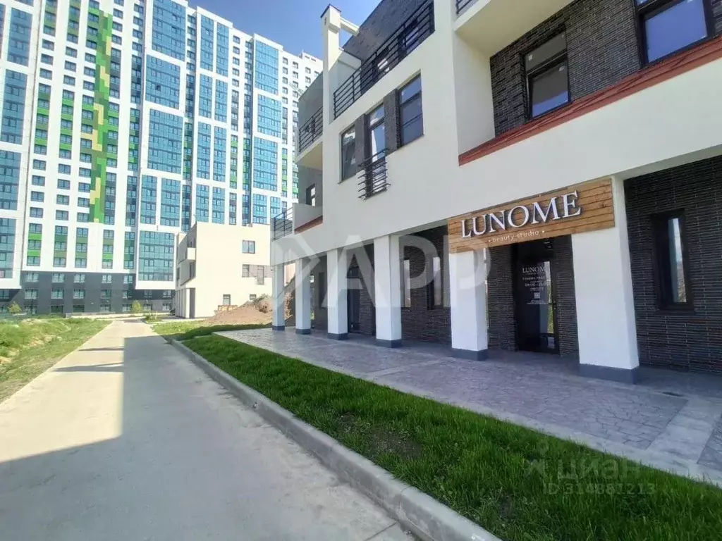 Торговая площадь в Краснодарский край, Новороссийск ул. Пальмовая, 2 ... - Фото 1