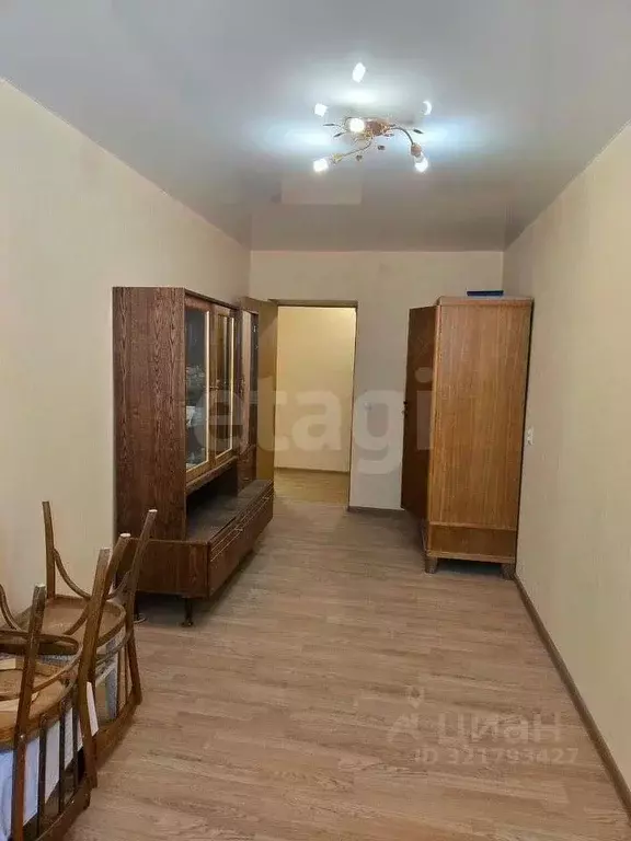 3-к кв. Кировская область, Киров ул. Азина, 49 (55.1 м) - Фото 0