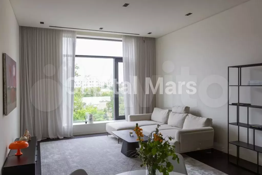 2-к. квартира, 76 м, 5/6 эт. - Фото 0