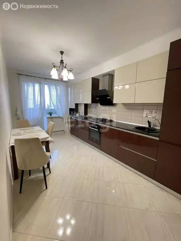 3-комнатная квартира: Калининград, Юбилейная улица, 6 (81.6 м) - Фото 2