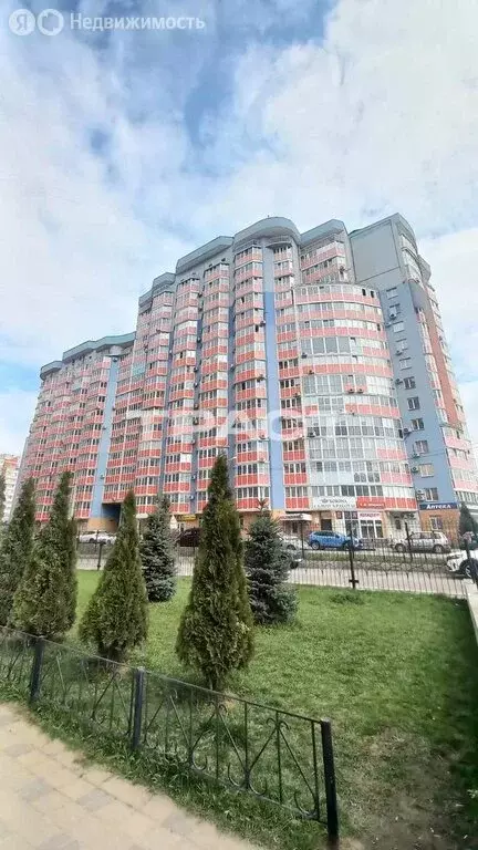 2-комнатная квартира: Воронеж, бульвар Победы, 42 (65.8 м) - Фото 1