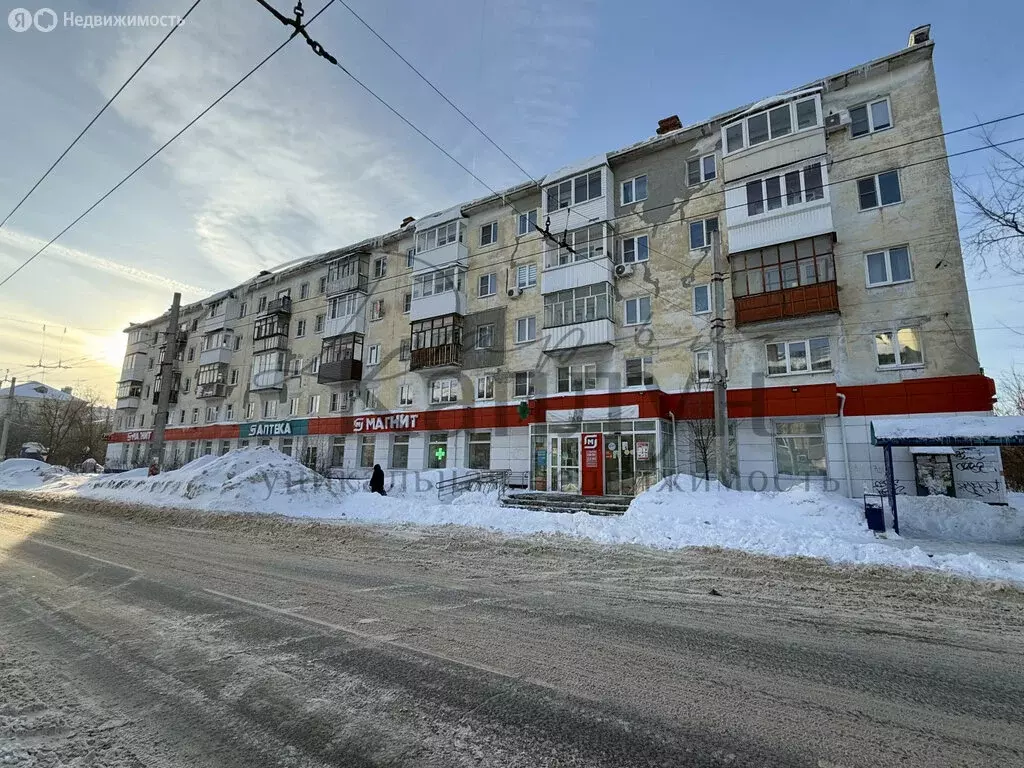 Торговая площадь (634.7 м) - Фото 1