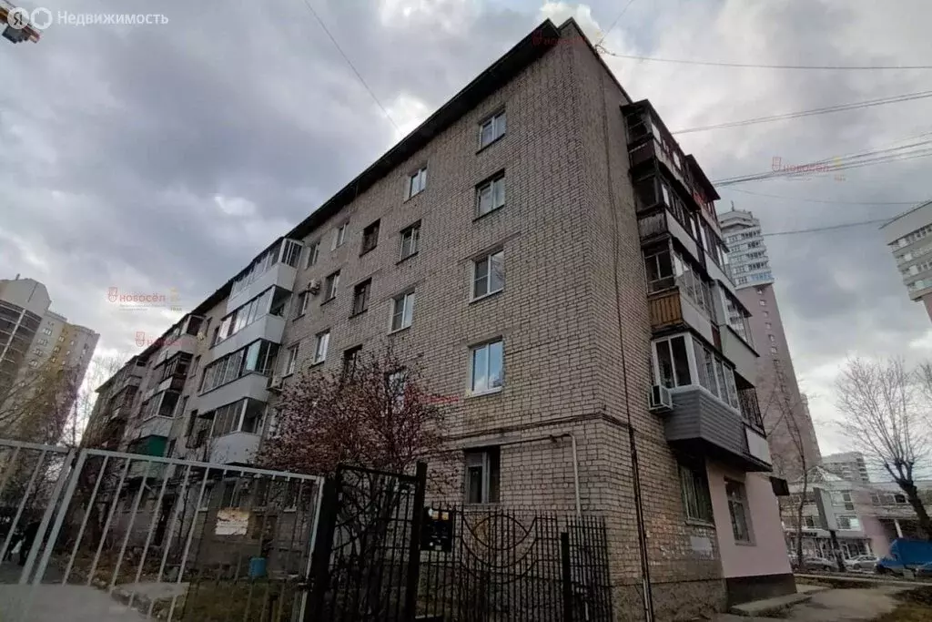 2-комнатная квартира: Екатеринбург, улица Белинского, 169Б (41 м) - Фото 1