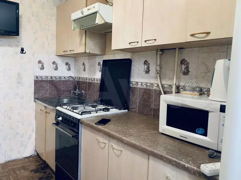2-к. квартира, 50 м, 9/9 эт. - Фото 1
