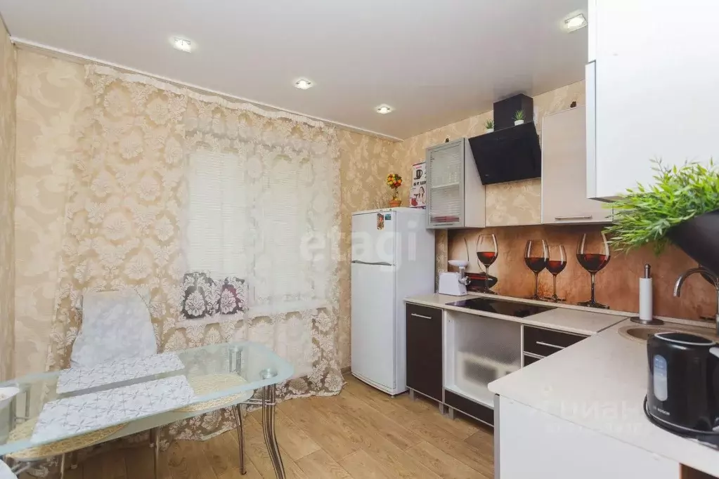 2-к кв. Башкортостан, Уфа ул. Геологов, 51к2 (43.6 м) - Фото 0