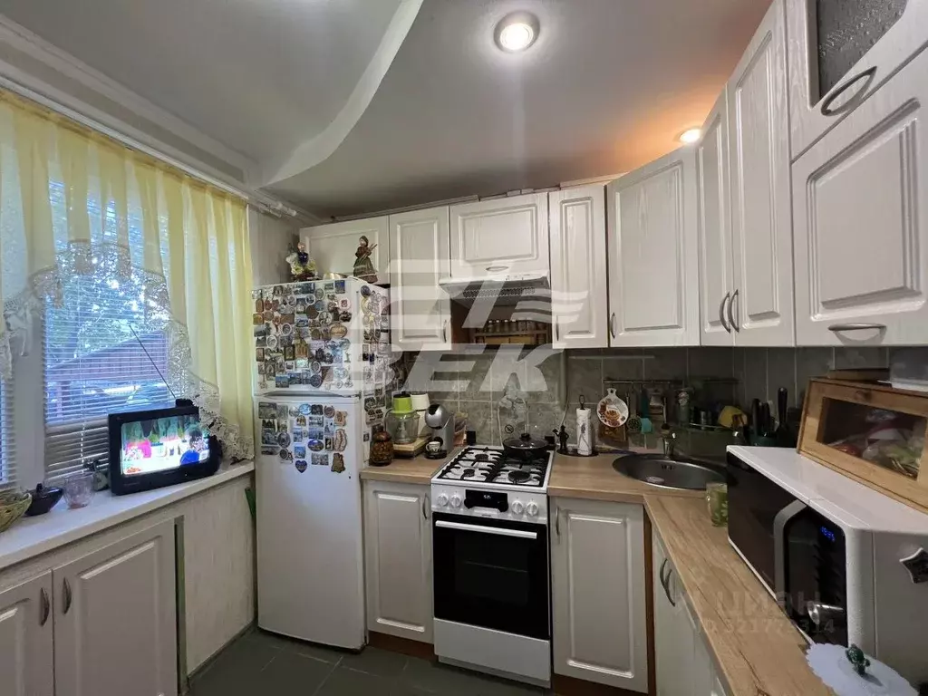 2-к кв. Курская область, Курск ул. Карла Маркса, 65А (44.7 м) - Фото 1