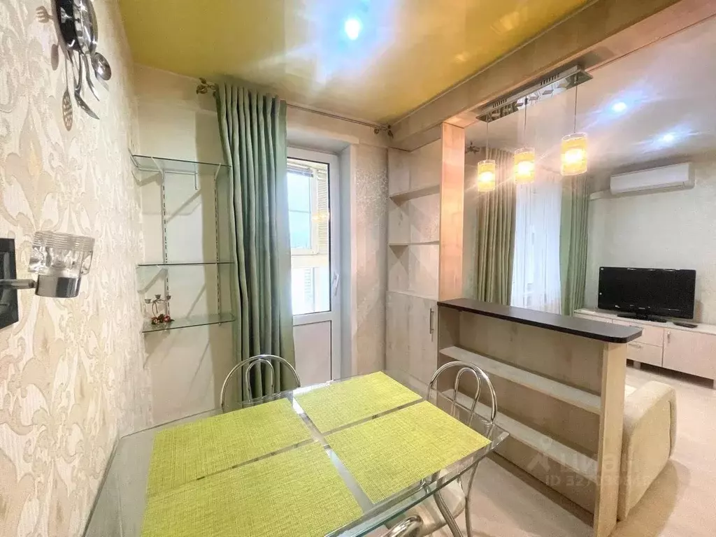 Студия Кировская область, Киров ул. Ивана Попова, 60 (32.0 м) - Фото 1