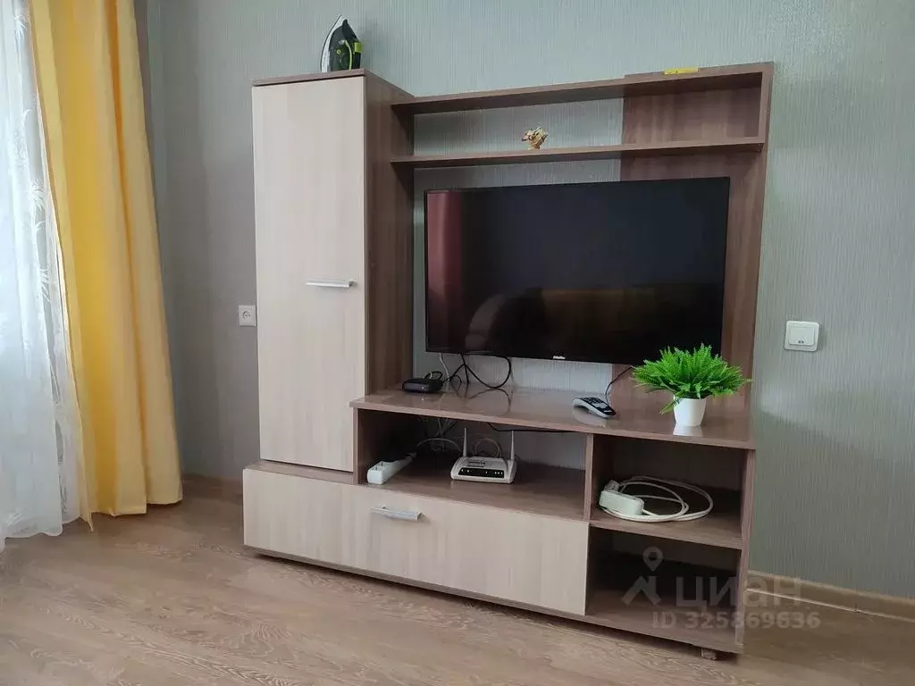 1-к кв. Иркутская область, Саянск Строителей мкр, 9 (35.0 м) - Фото 1