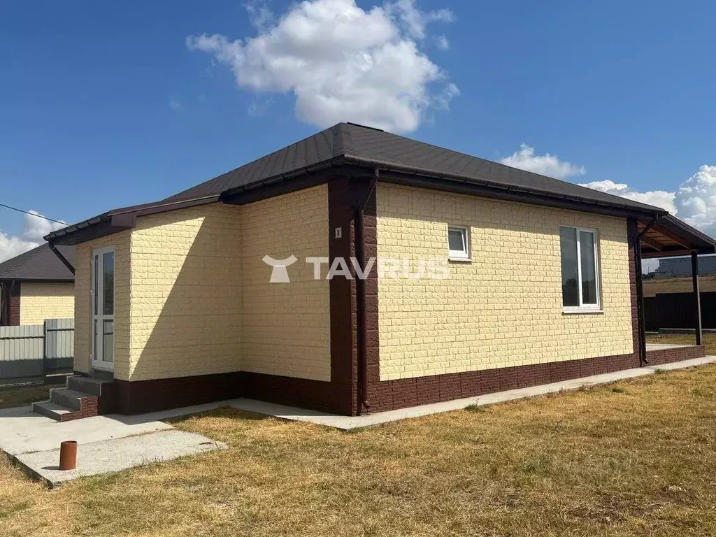 Дом в Крым, Симферопольский район, Чистенское с/пос, с. Новозбурьевка  ... - Фото 2