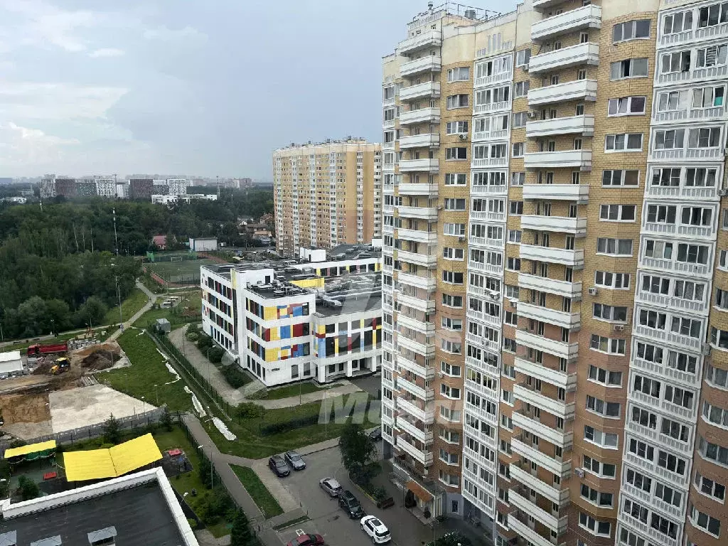 Продается 2-комнатная квартира - Фото 1