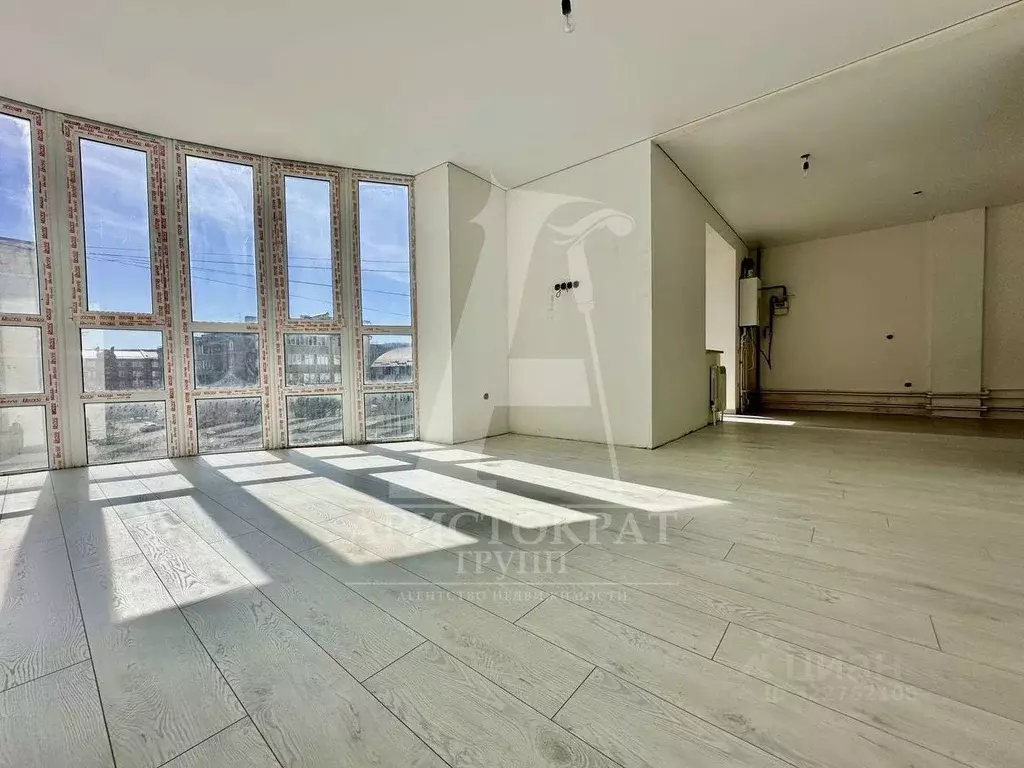 1-к кв. Ставропольский край, Пятигорск ул. Нежнова, 52к1 (53.4 м) - Фото 1