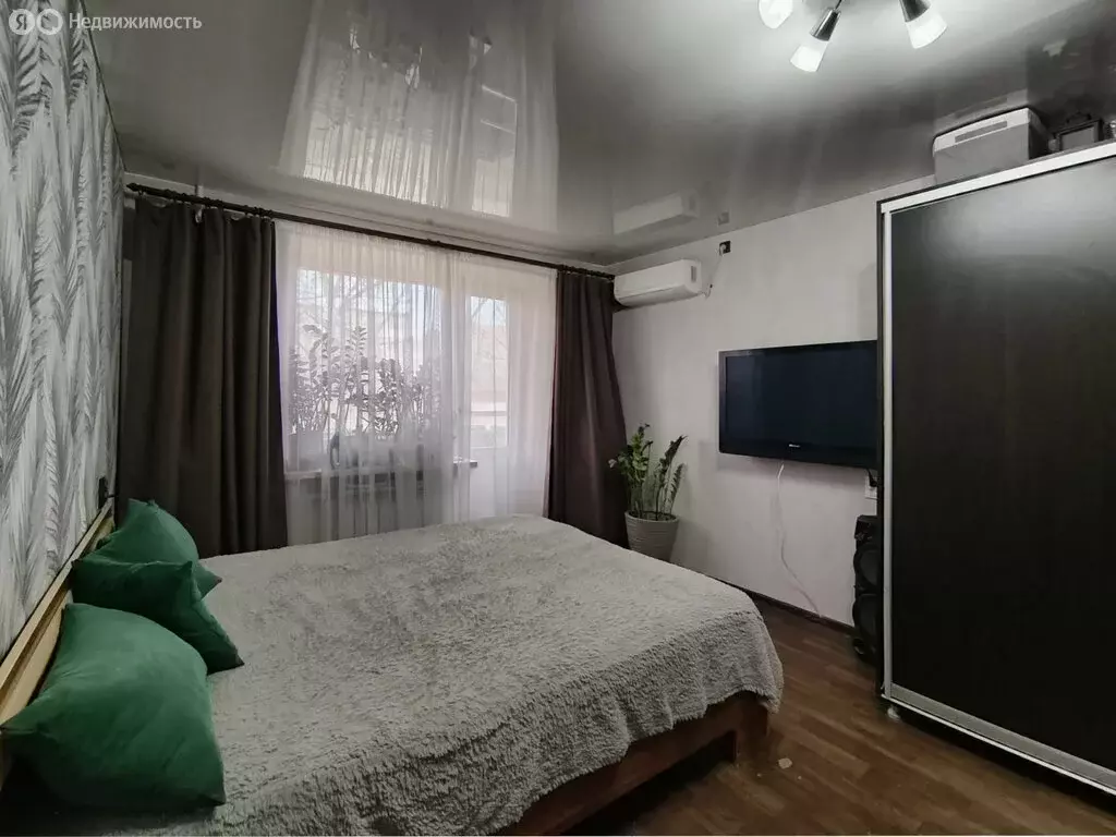 1-комнатная квартира: Астрахань, улица Космонавтов, 8 (30 м) - Фото 1