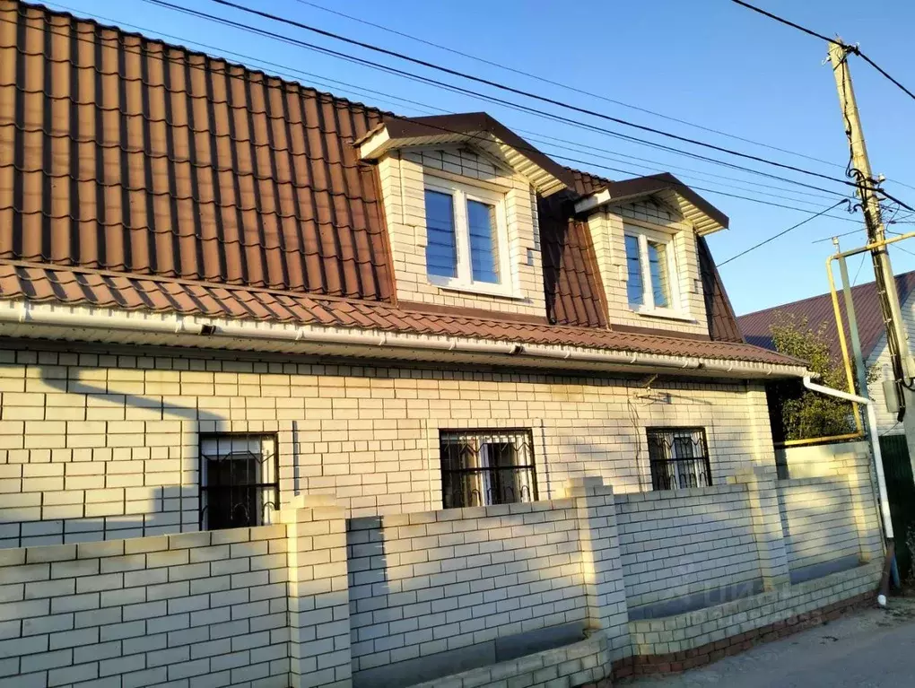 Коттедж в Саратовская область, Энгельс Орфей ДНТ,  (130 м) - Фото 0