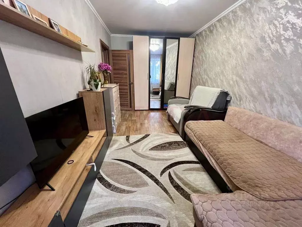 2-к кв. Белгородская область, Старый Оскол Макаренко мкр, 36 (52.0 м) - Фото 1