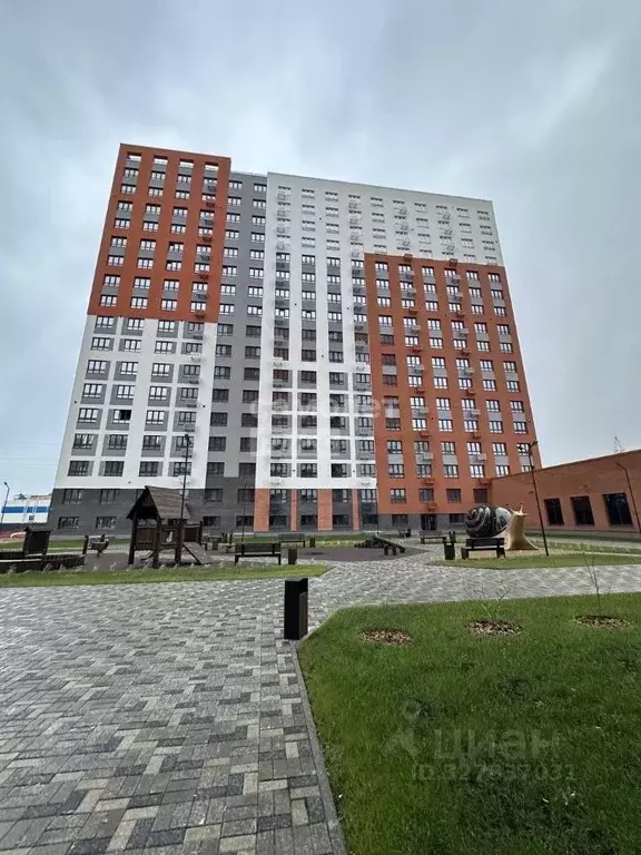 3-к кв. Челябинская область, Челябинск Университетская Набережная ул., ... - Фото 1