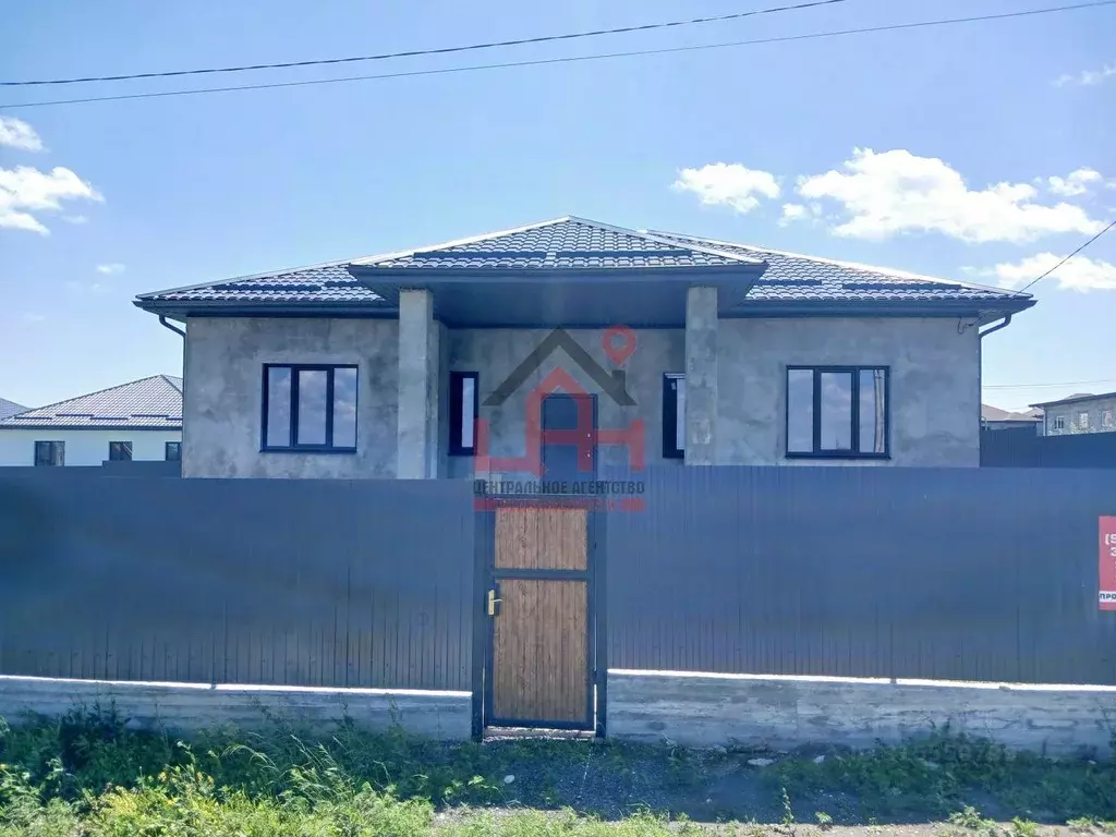 Дом в Ставропольский край, Предгорный муниципальный округ, ... - Фото 0
