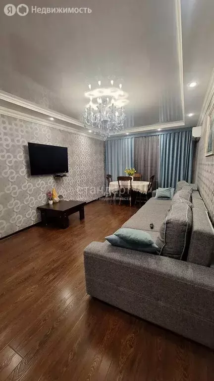 3-комнатная квартира: Ессентукская, улица Яблонька, 38 (100.3 м) - Фото 1
