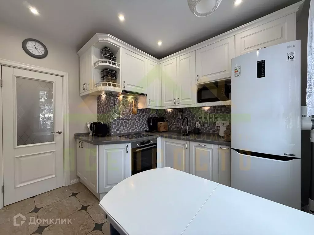 Продаётся 2-к квартира, 55 м - Фото 0