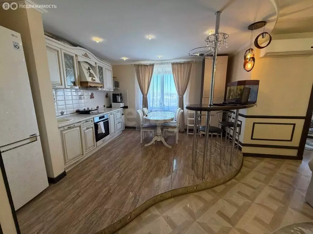 2-комнатная квартира: Ачинск, 5-й микрорайон, 9 (69 м) - Фото 2